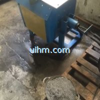 induction melting steel powder by tilting furnace and MF induction heater_4