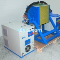 UM-40AB-MF induction melting machine with 30kg tilting furnace (3)