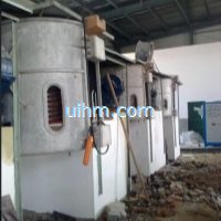 tilting furnace for MF SCR induction heaters (3)